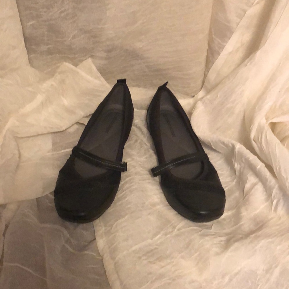 Naturalizer Yesenia blk adjustable strap sz 8 1/2M
